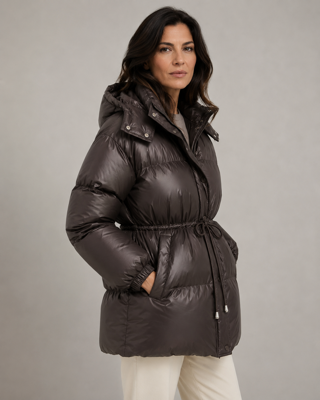 Piumino Donna Invernale con Cappuccio e Coulisse in Vita